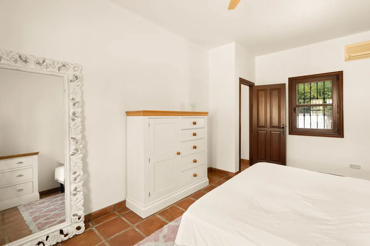 219499b9-2636-45f9-89ec-1f0f76d6ce86