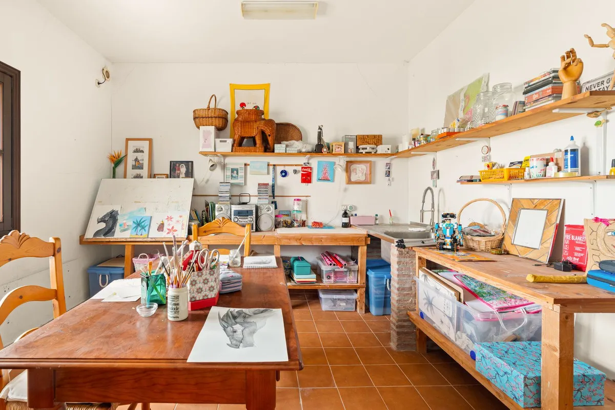 a861feff-e137-4b23-b9c8-1da5587d81e4