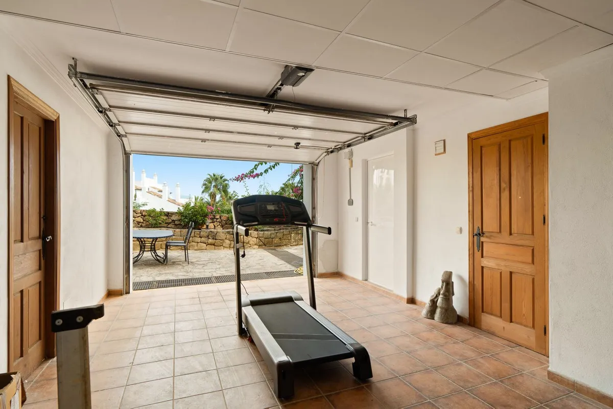 b24fdf7f-a866-465d-a36f-ef99dc2886fb