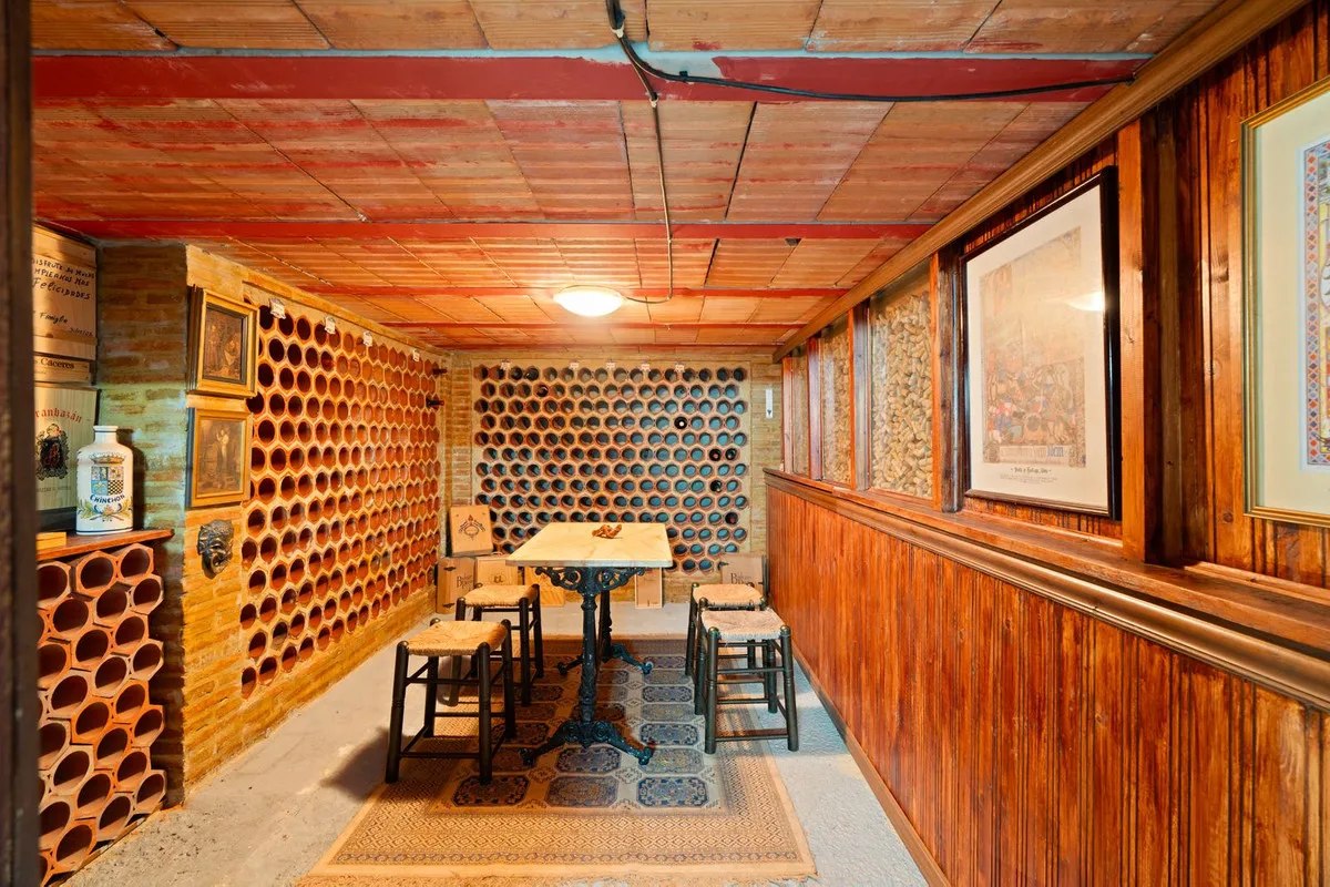 ccb7d4d0-bd1d-41a0-b0e0-a1af362c2051