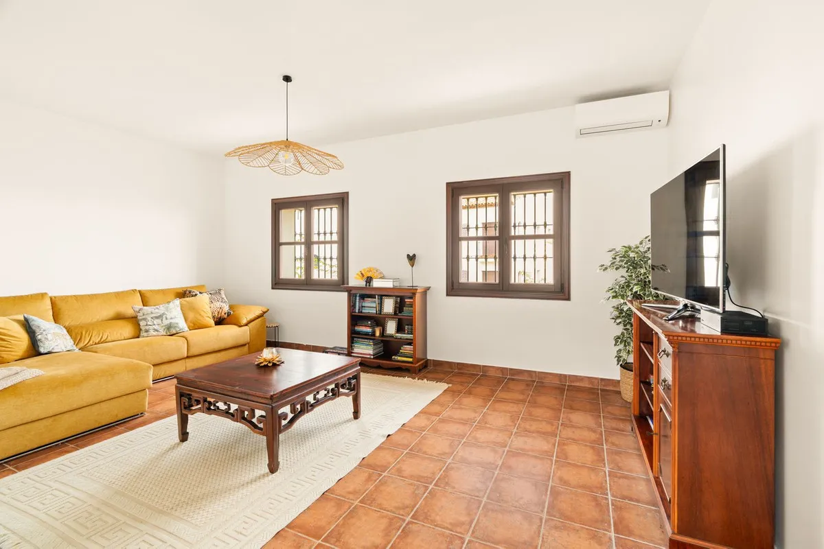 cf464dda-9a6a-4ae5-8b06-6464763888d1