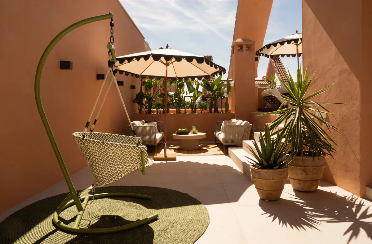 5a7abd07-fc76-4328-8b4d-2a9cf9b6f3b4