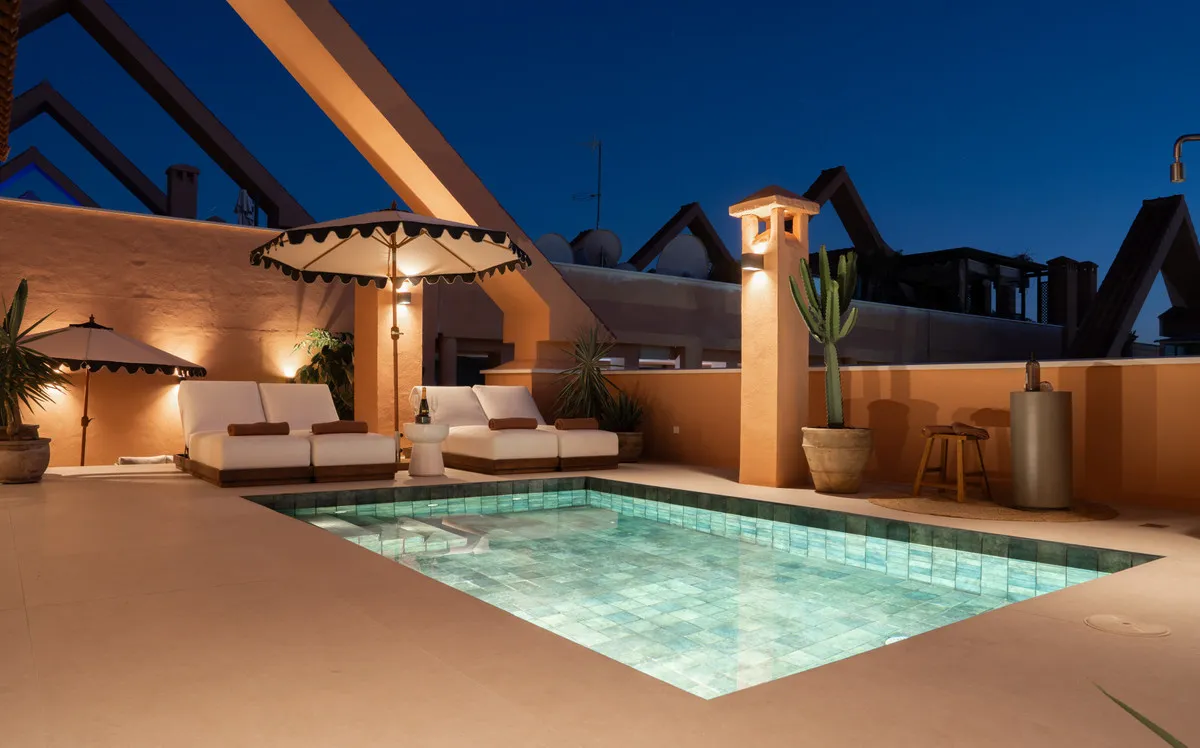 c4a176ca-2ade-4134-bc99-612e786329b1