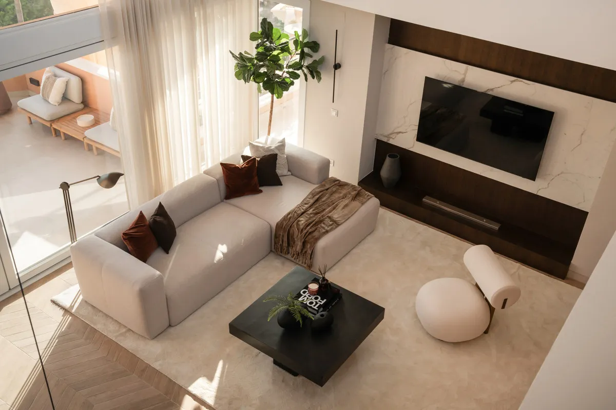 e3258edd-548f-4e6f-9913-03a7f50a101c