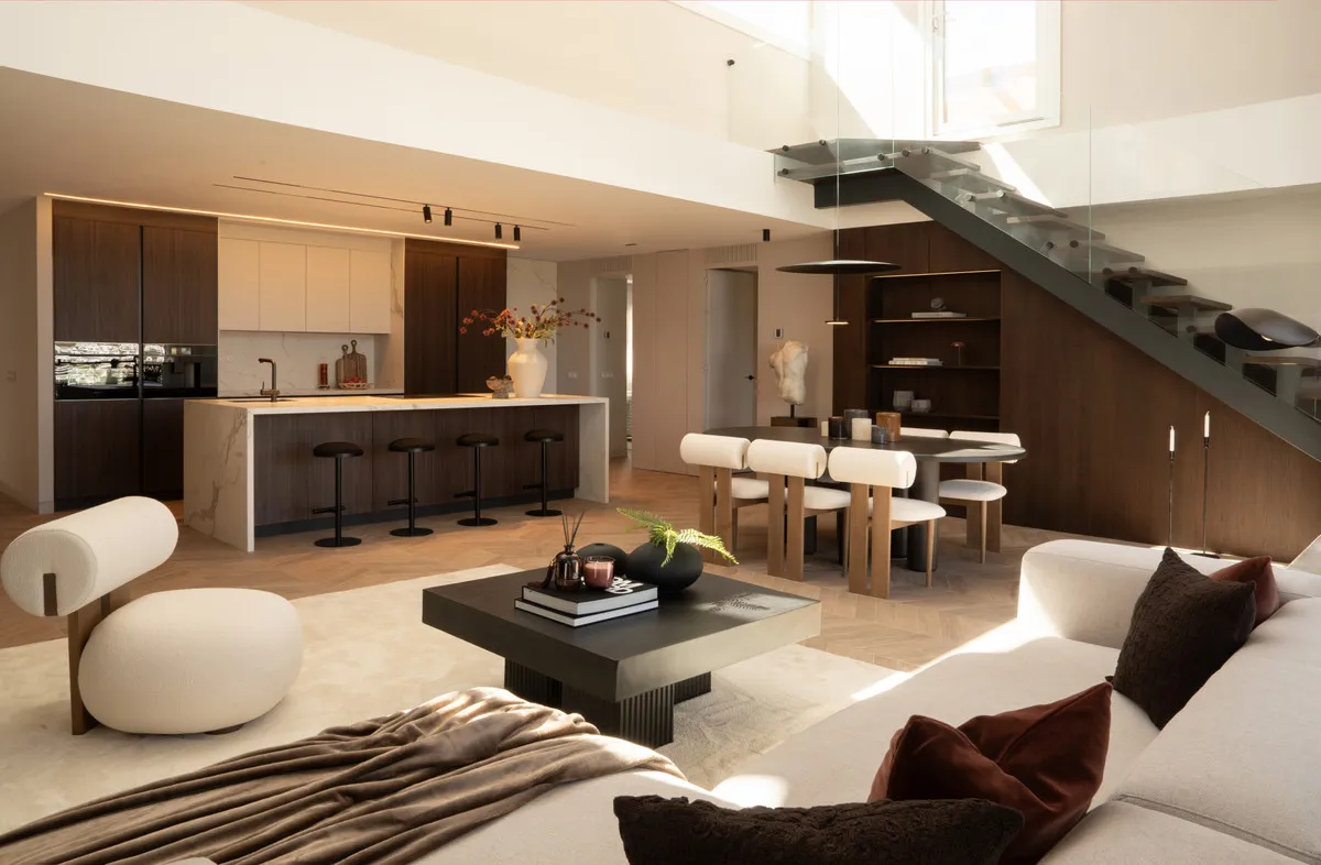 f672c330-af87-4f14-b550-f7bb439a76cd