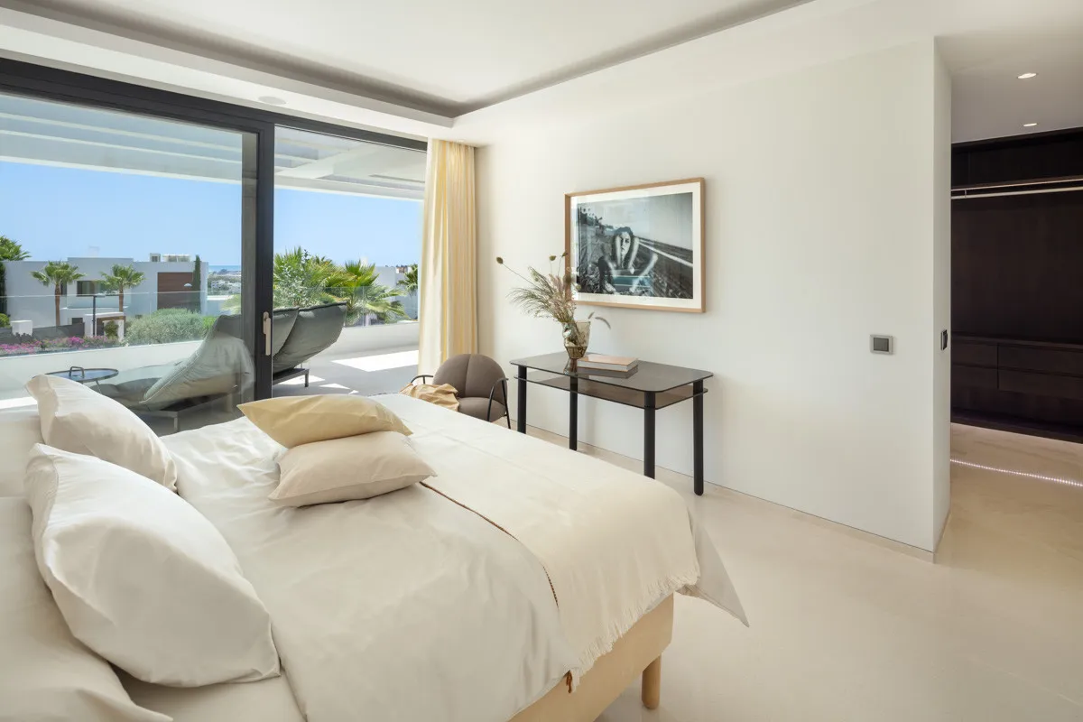 a8dd7084-88f5-44c0-a9db-20cf1796d016