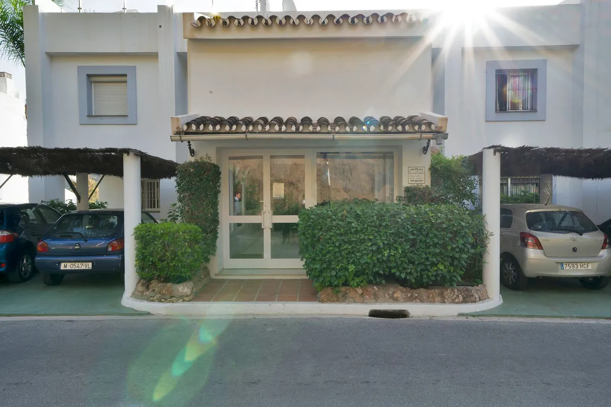 21c56608-5fcf-45c9-b8bd-7f5edd69ce6f