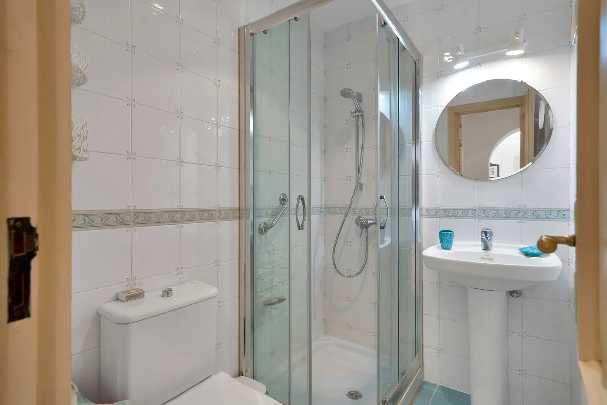 920604e3-84e6-4516-9a1b-6a65526eaa8d