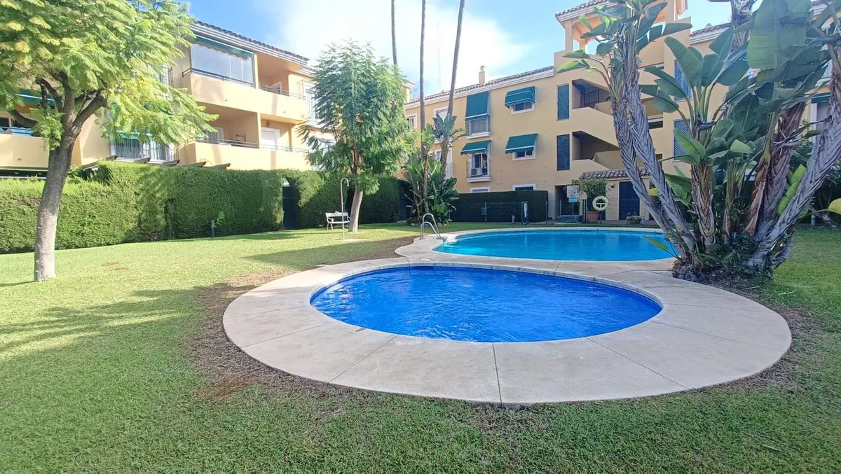 e1aab566-9f73-4c3d-8473-35346ce8e272