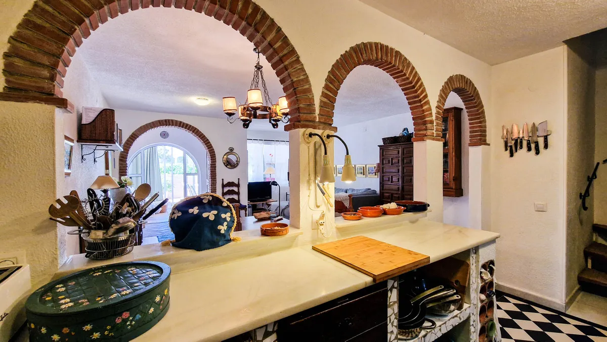 7601582d-1aba-45eb-984c-2427a465e091