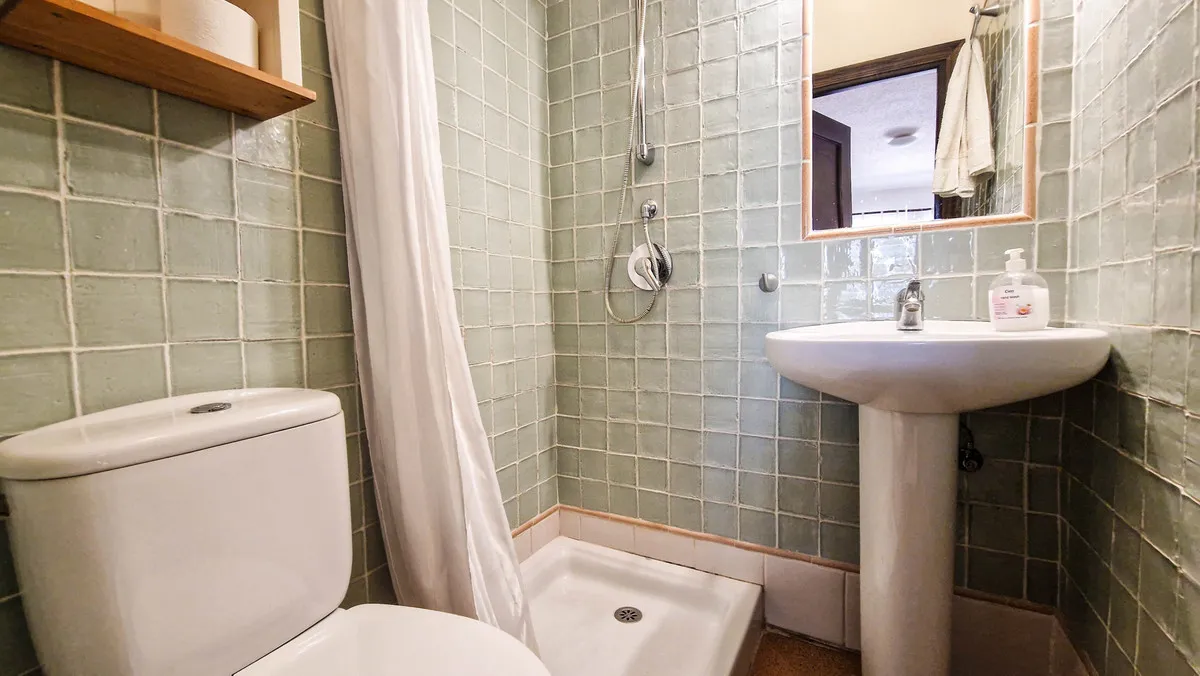 d4743d18-0d2a-404c-937c-55c0126a488e