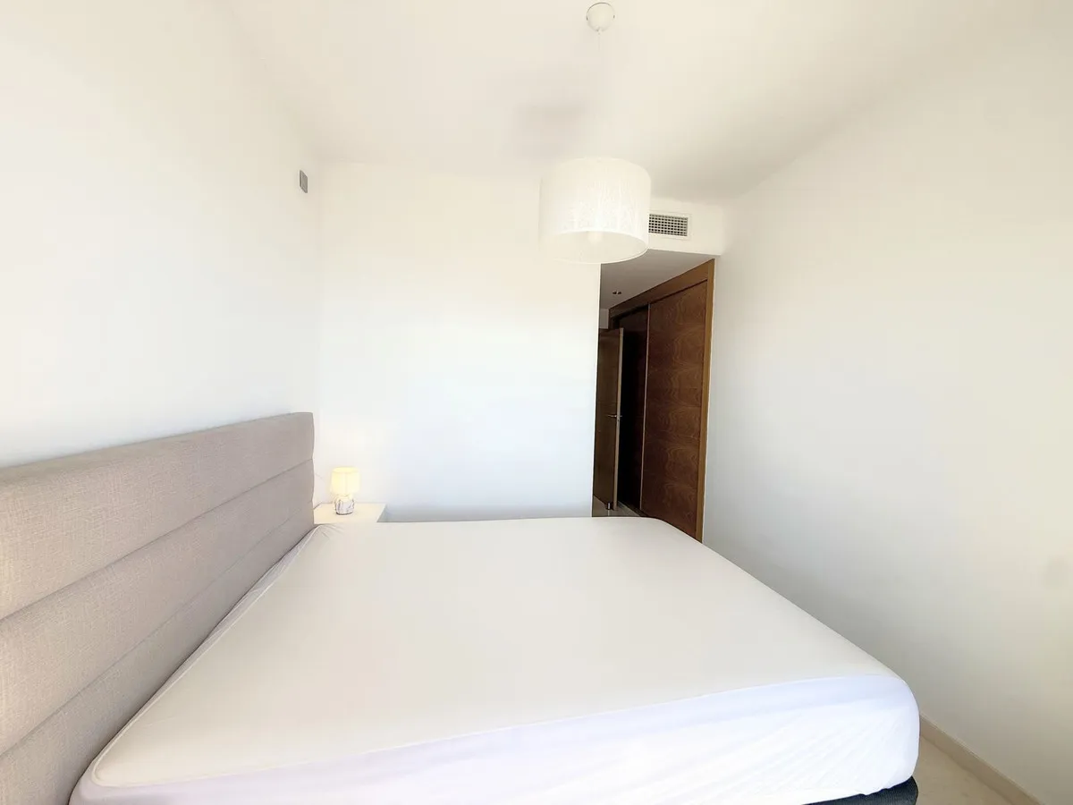 01f76c16-e024-4e02-8188-f05e089ec523