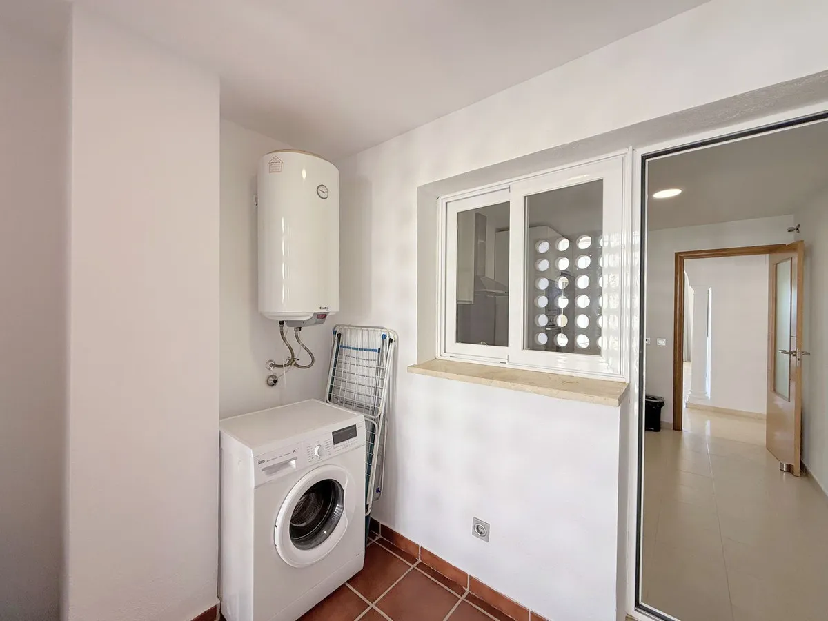 628499b3-b0e1-4f60-80b5-8537c76915ae