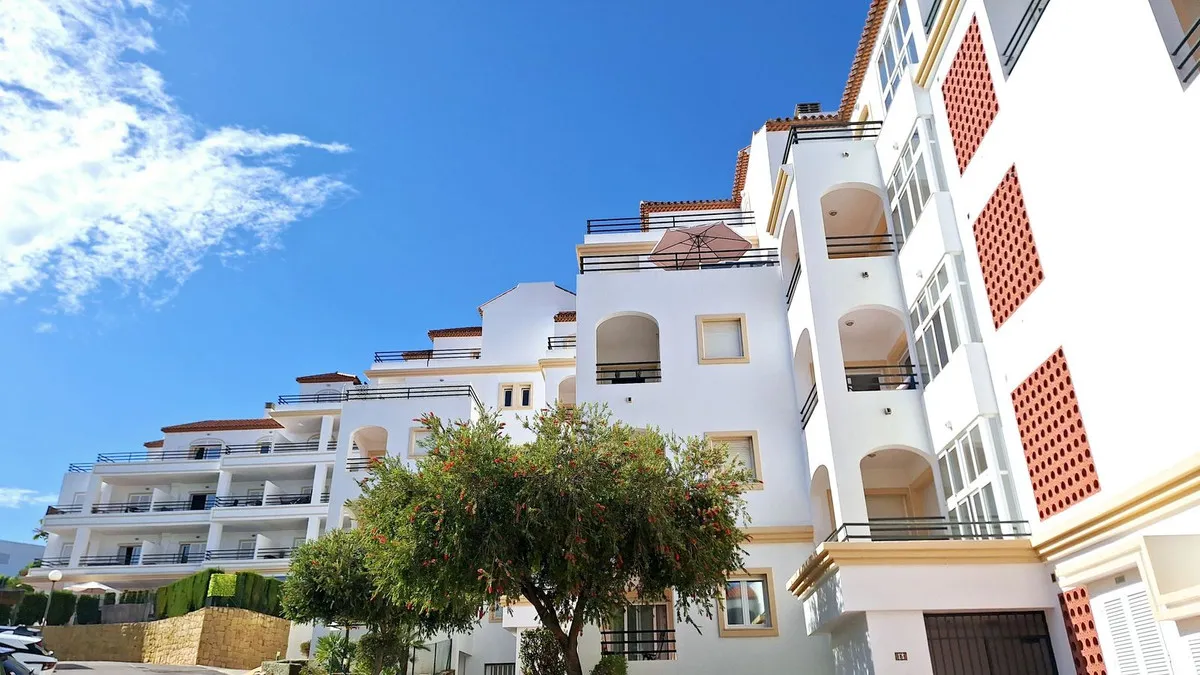 7bb46ea9-bd91-4515-a6db-ed1e638523ea