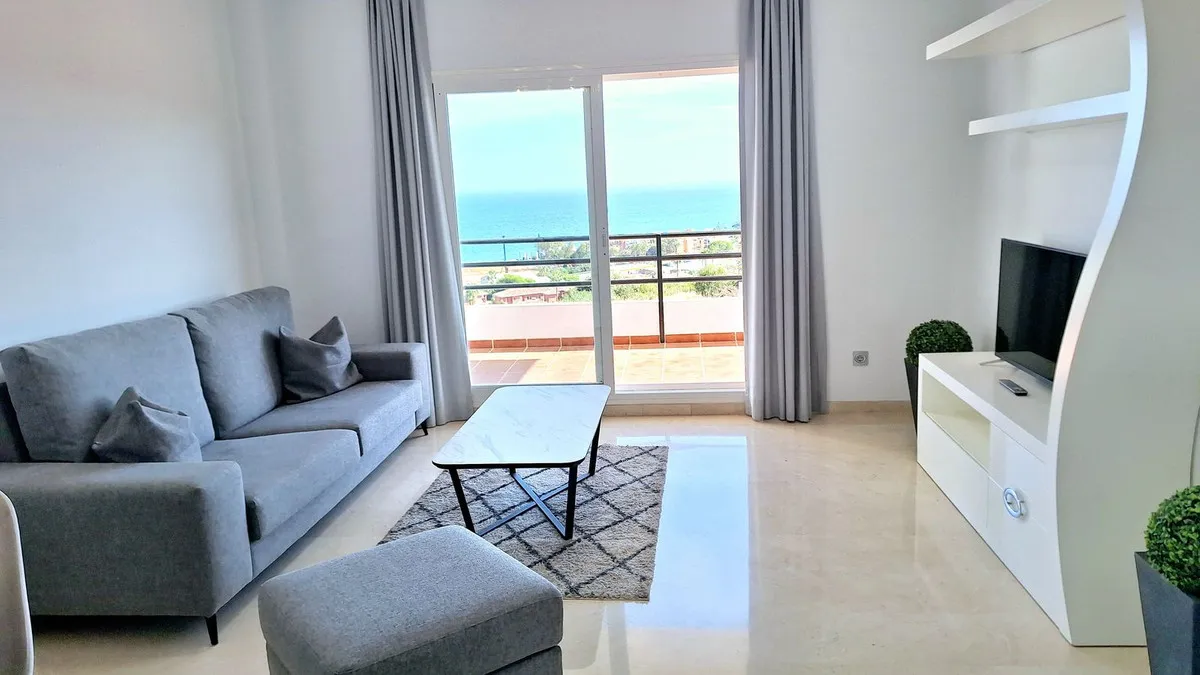 e806757f-8a72-439a-bc0d-6b9f5ced2712