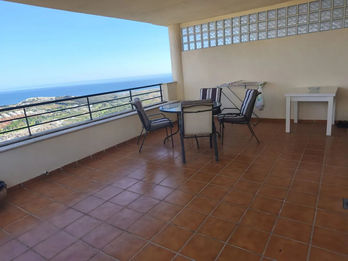 32ec22ed-e514-4d95-b124-2faf452d1c78