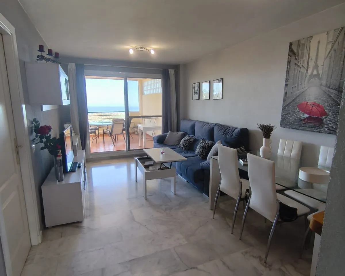 b30d45c7-bf6f-4ec4-9636-b75526fd6d72