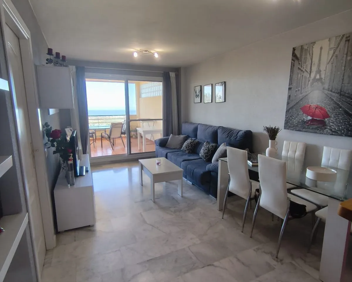 c991724f-2878-4c39-953d-872f8c97a4cb