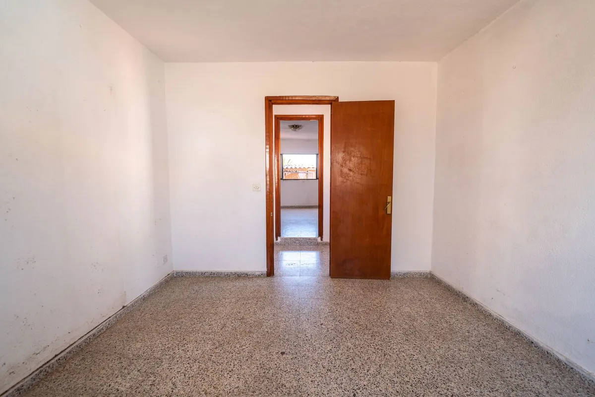 27e6eefc-88ff-4605-934a-cdf33007df9f