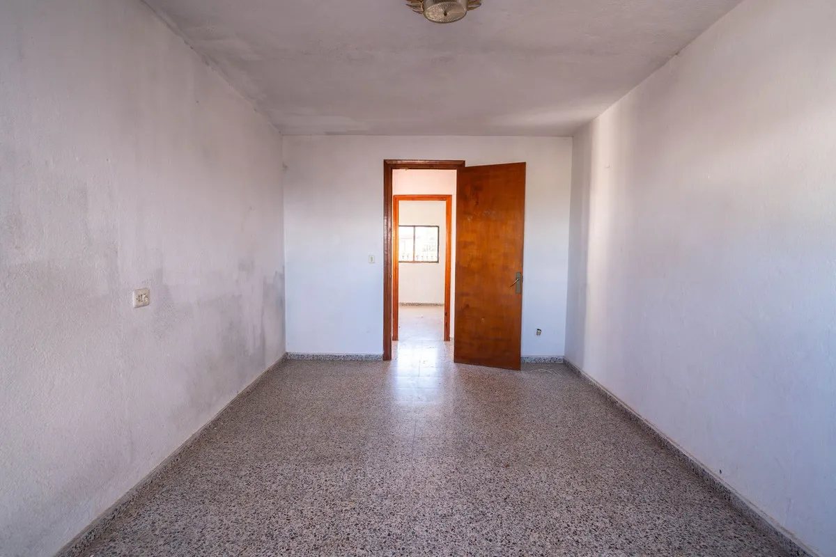 2c80e2bd-6e97-414f-a2cf-0d6463e9fb43