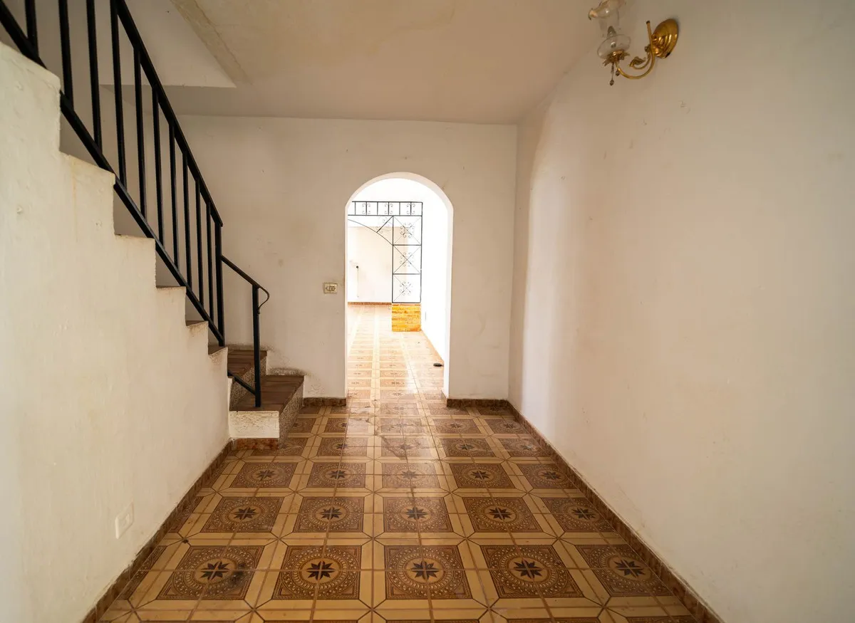 2e0171c1-2b2f-47db-9f9f-50a19806d7c6