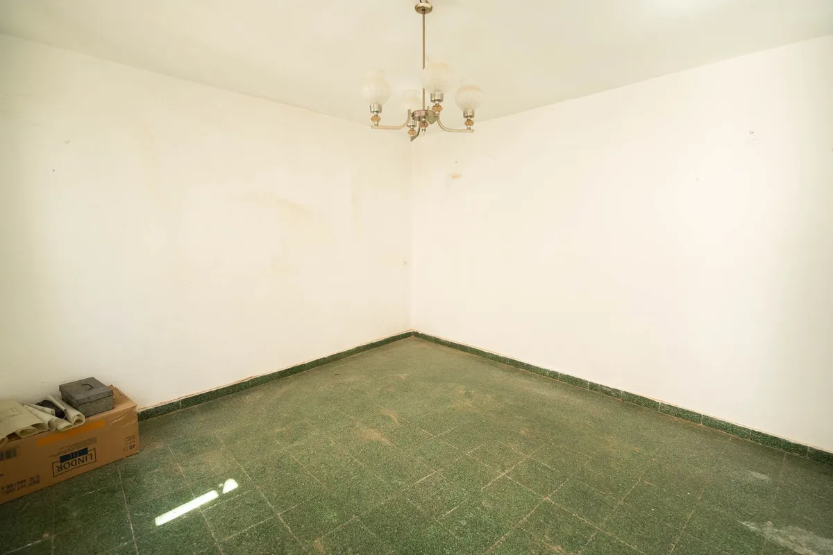 e53e8a8c-fc77-4563-8f1c-267a0e7d2f75