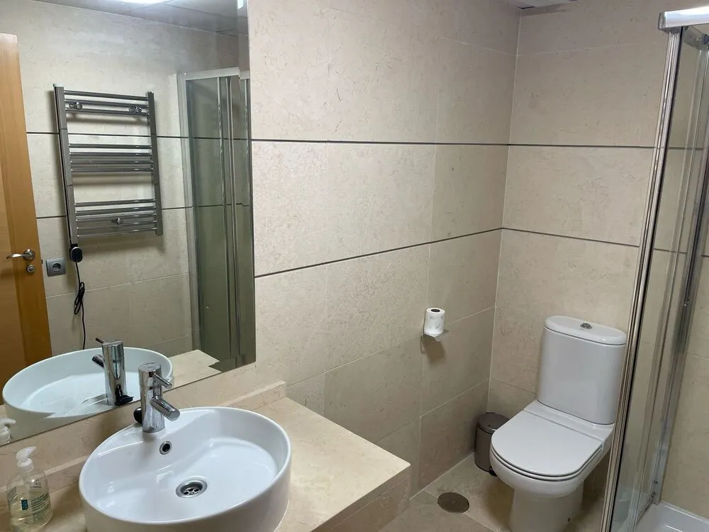 e65c2b30-3c63-4ec5-994c-470ae6f1e2df