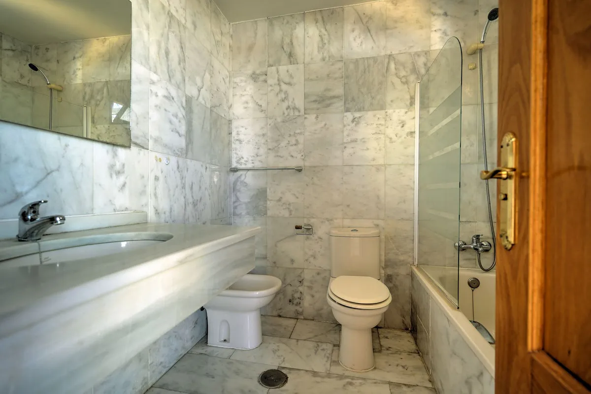 f9a74f84-df3f-416a-81fb-0e5c1893c81f