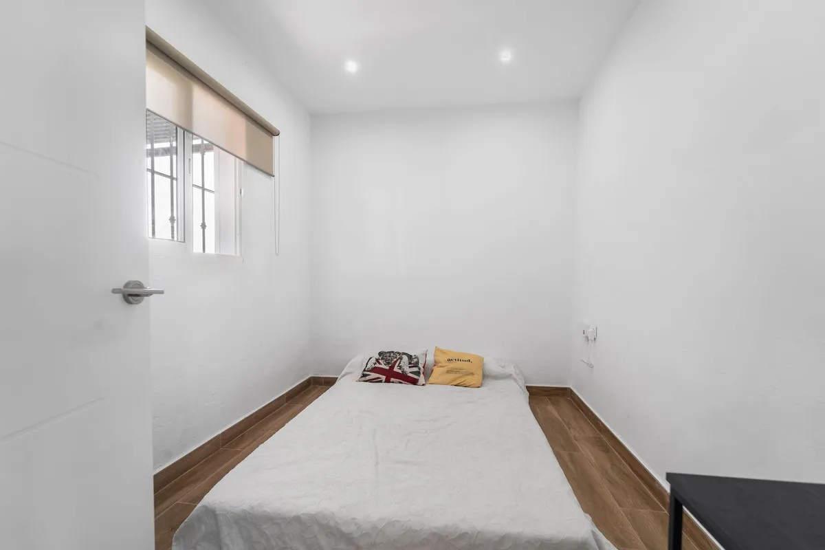 0309fda6-cc0b-44d6-8d41-96df3d26f2e9