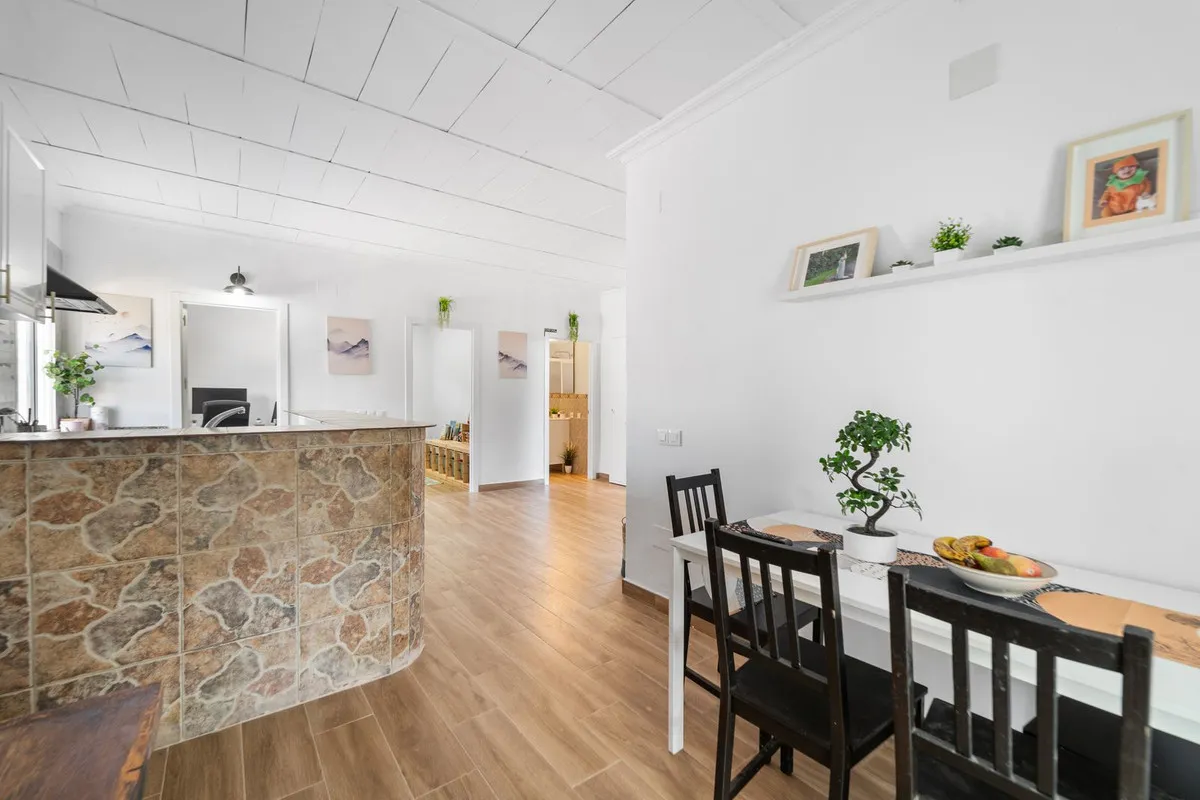 1e17579c-39d8-4e14-aa29-f37cf9b0f447