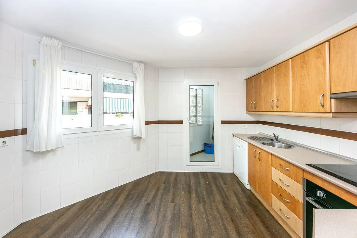 0915fe18-6ce8-4b99-889f-c826a45bf424