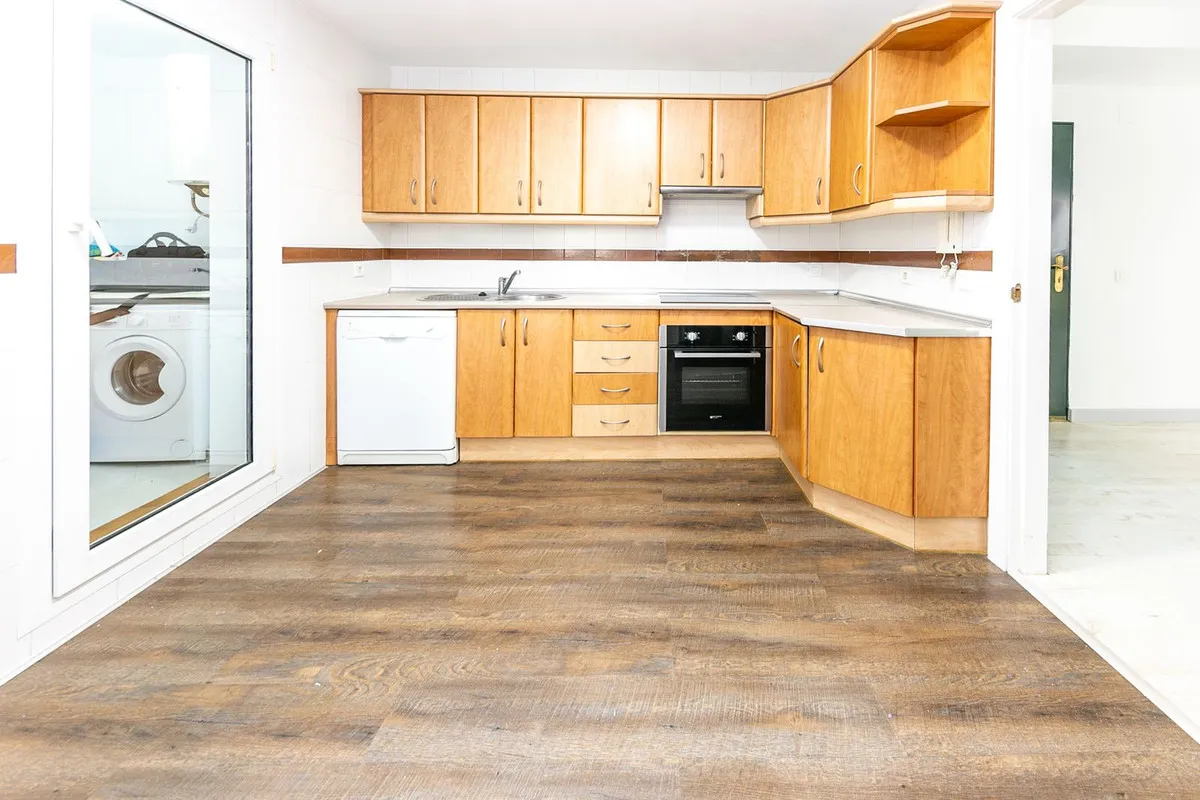 1915454f-35a4-4487-aeaf-626d4880d6b2