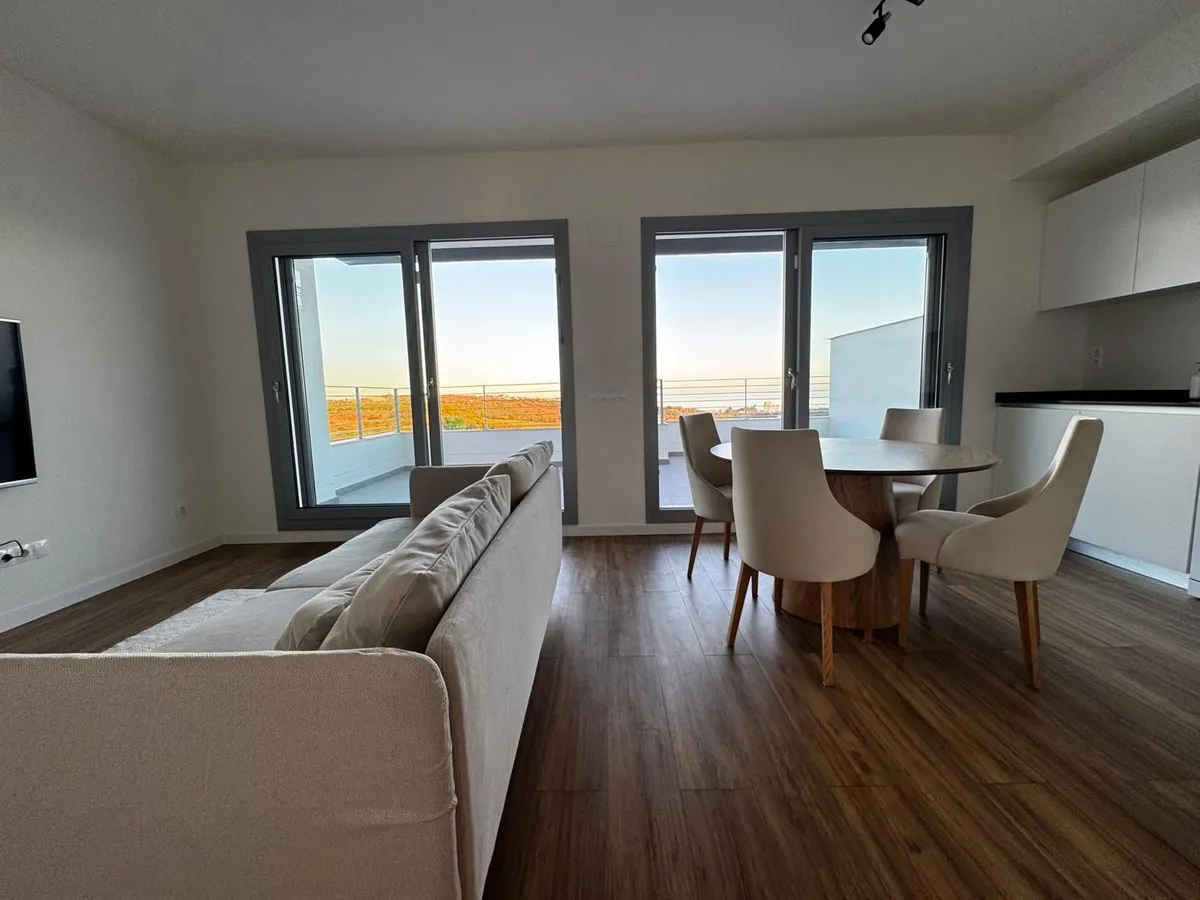 c24d3ec6-c656-4bce-bcad-3bcdb8fe83bd