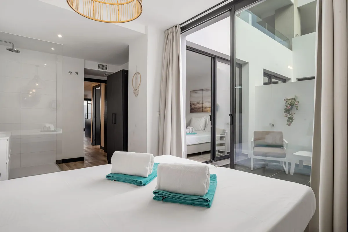 60c70c25-60df-4eac-a56e-f857253ac399