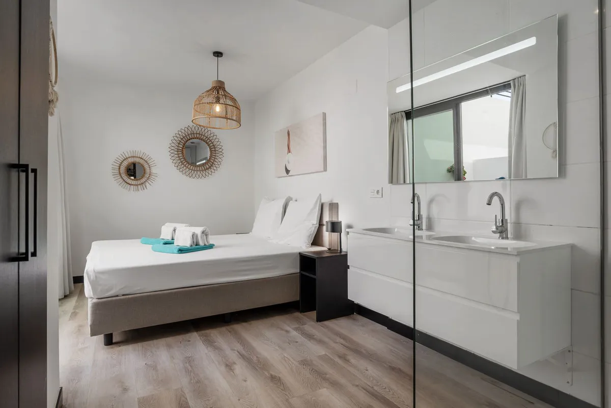 77e9f122-2f89-40bf-8e6d-caa6da2471ba