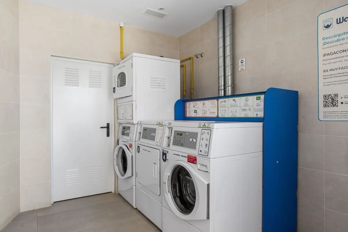 8c5b8d03-d540-4af1-94cf-0cf81ebc93af