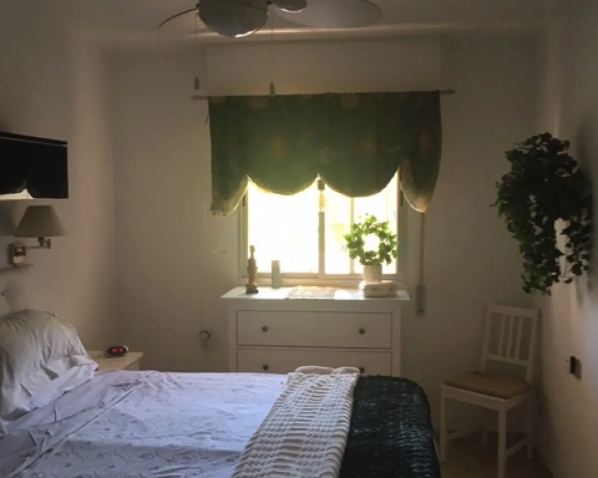 72247d2c-b563-4b3a-bf78-9c2d1ec1b25b