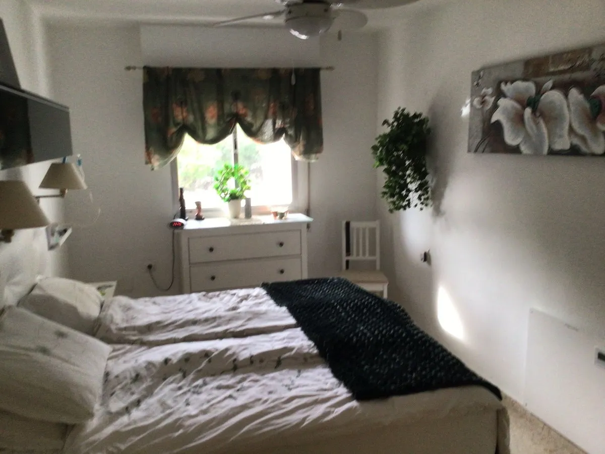 734f1c93-d808-4166-8baf-c9753e89a8b9