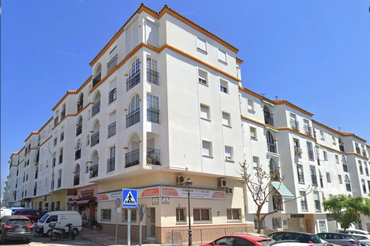 7f8e393d-2bb0-4c50-b5f8-27ea048578ba