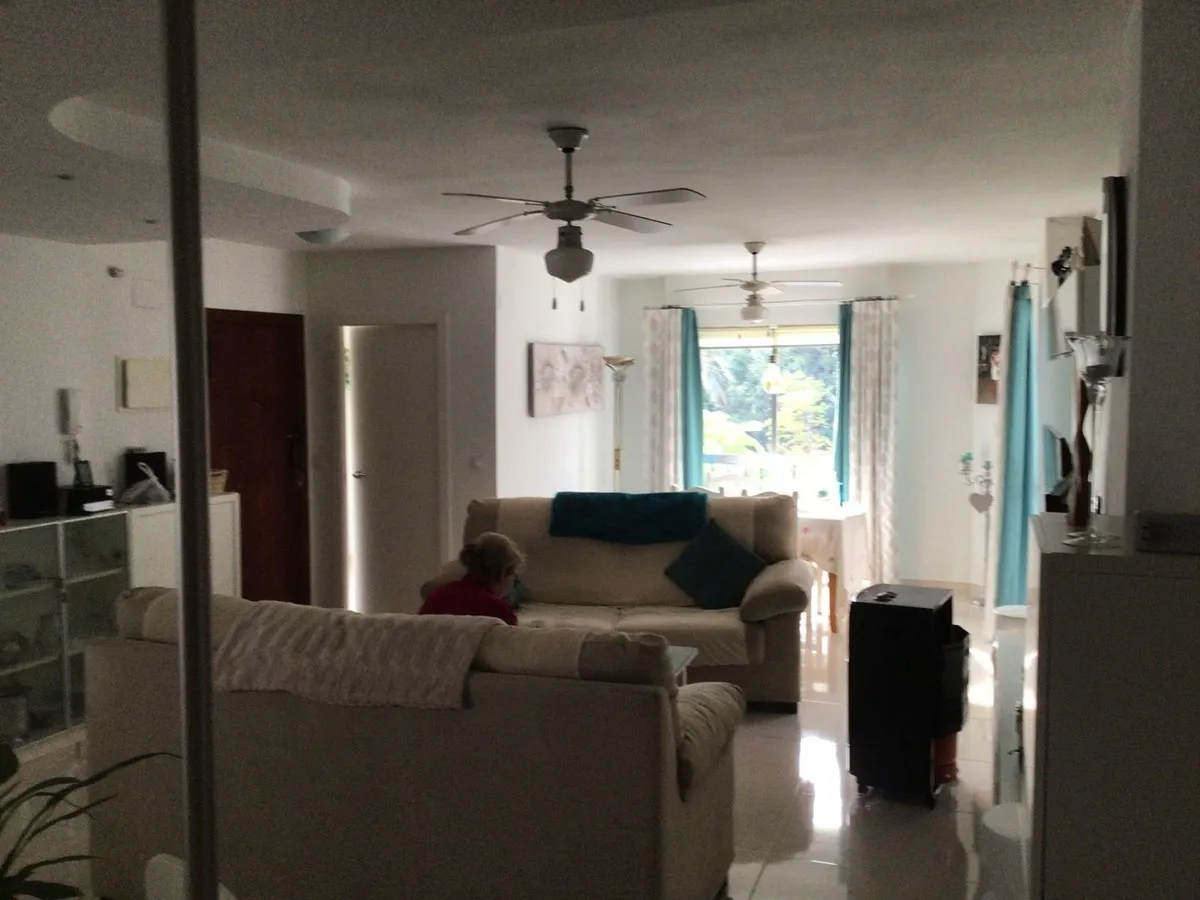 cd375288-78c7-43f9-a2dc-33dd086aaa14