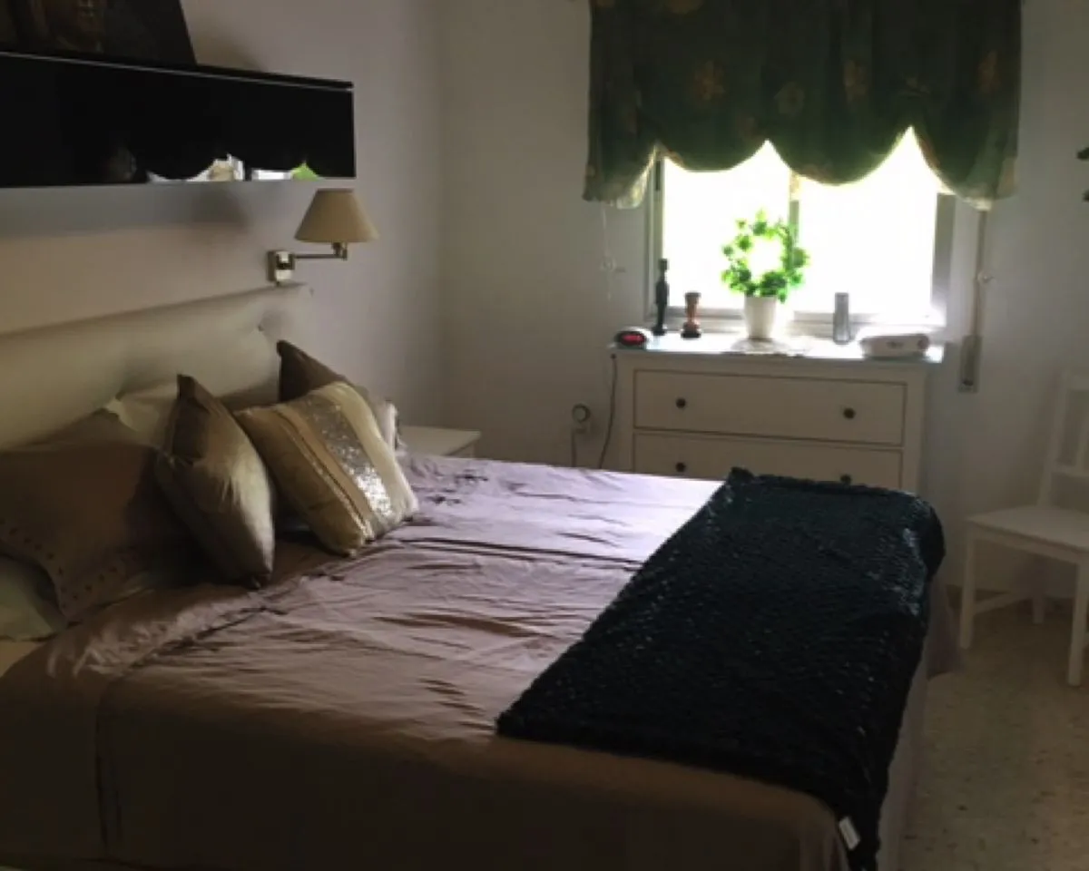 feba5010-84c8-4098-abd1-f353cf272893