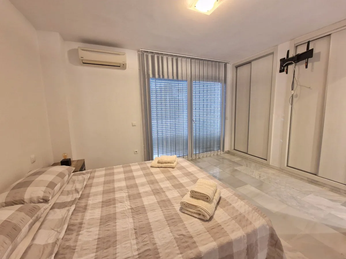 6d3c4a76-1d3f-49b4-8cf6-8eec5845adbf