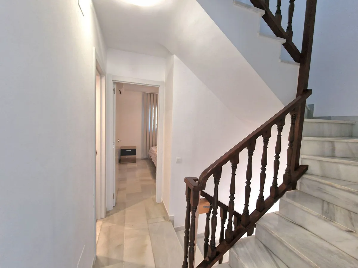 ca971eb6-3a6c-4c05-a502-f66671de966f