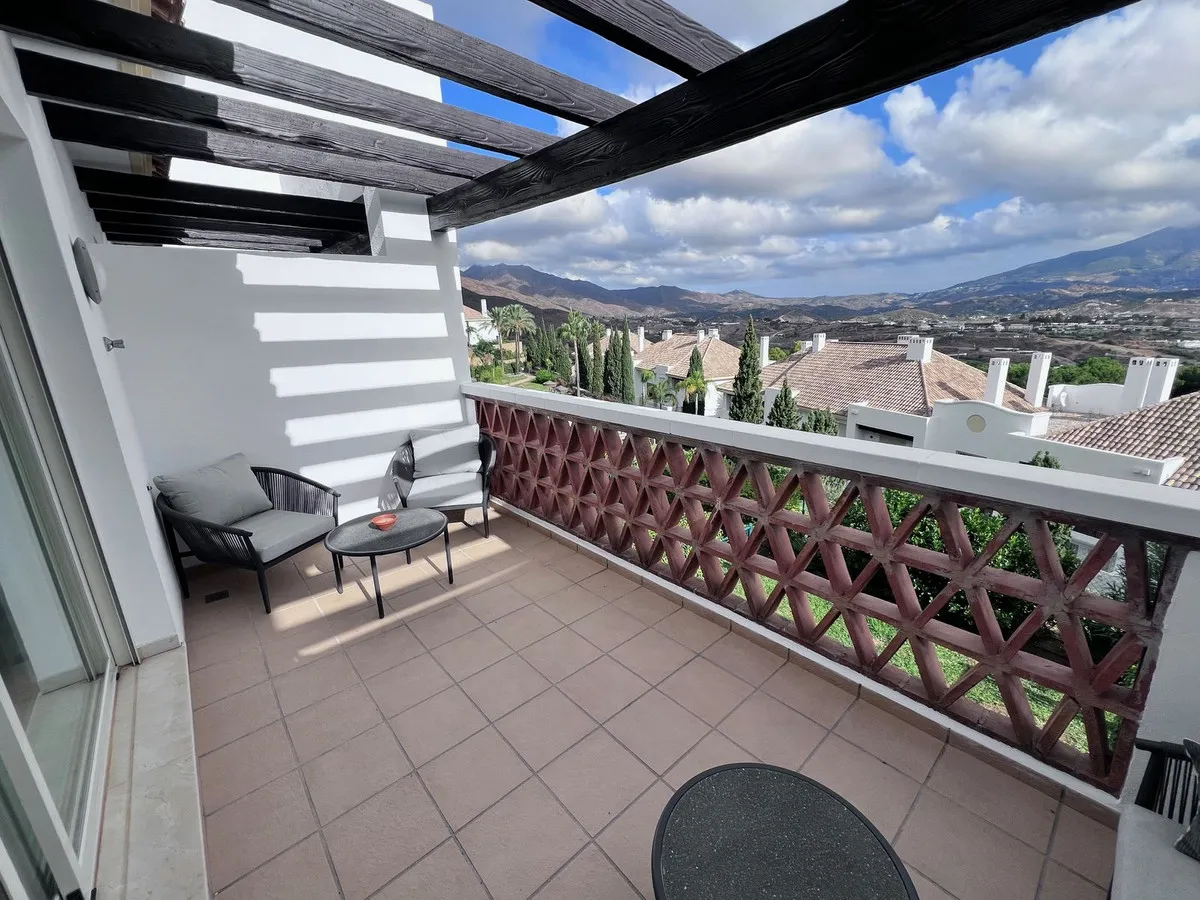 4caeadfa-a41b-45f7-b3d1-4debf672308e