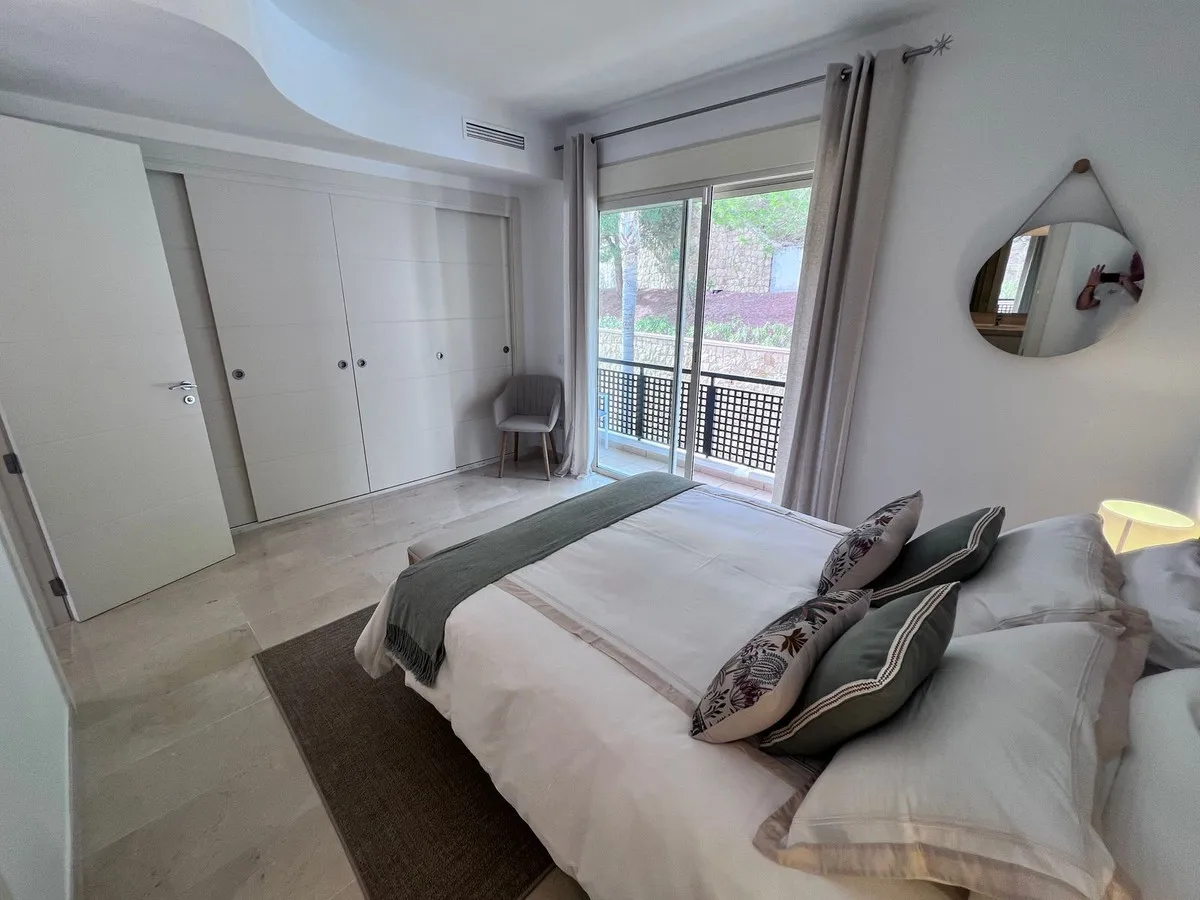 9d1fb5ff-154a-4379-a6ed-57afa463603b