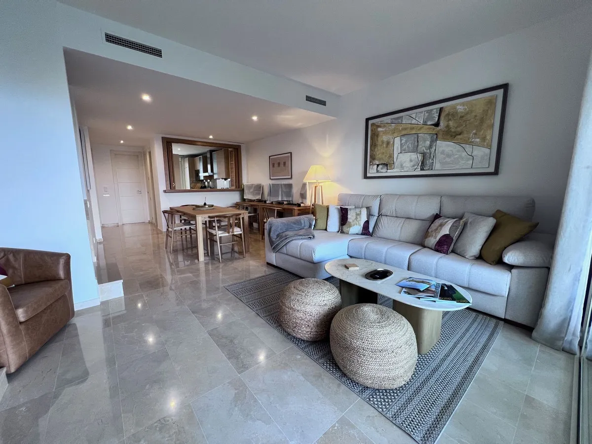 b82fbcf1-435b-4ddc-84cc-0ea64a61b8ec