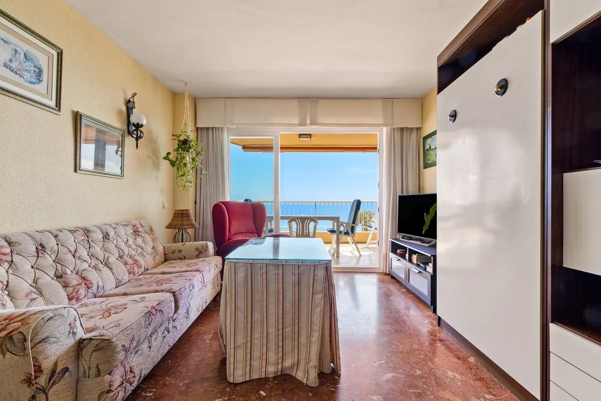 0768004e-1e7f-495e-9adc-7d605e6d783a