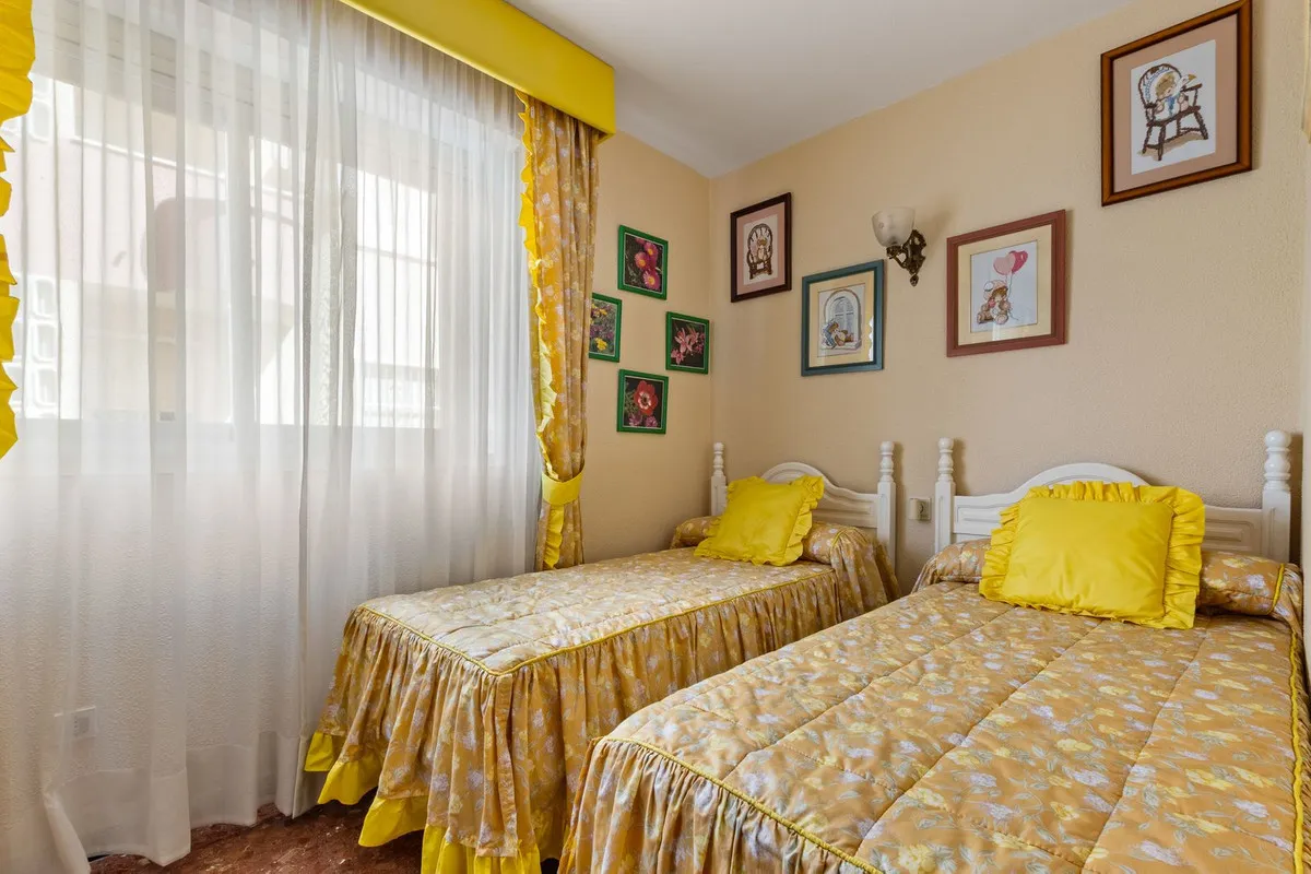 ab349499-b486-4163-a73b-c242dda582a7