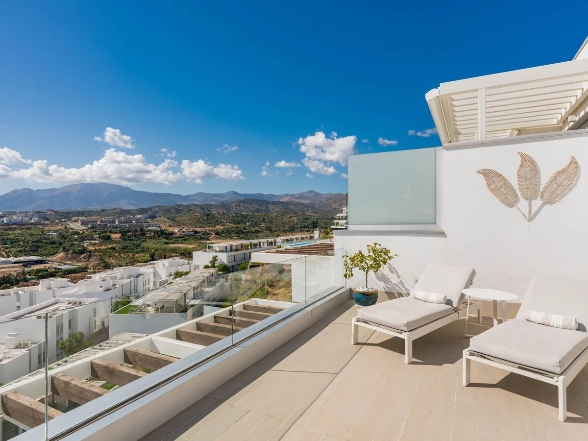 98830747-4c6c-4ca2-a50d-8cf13f41b62f