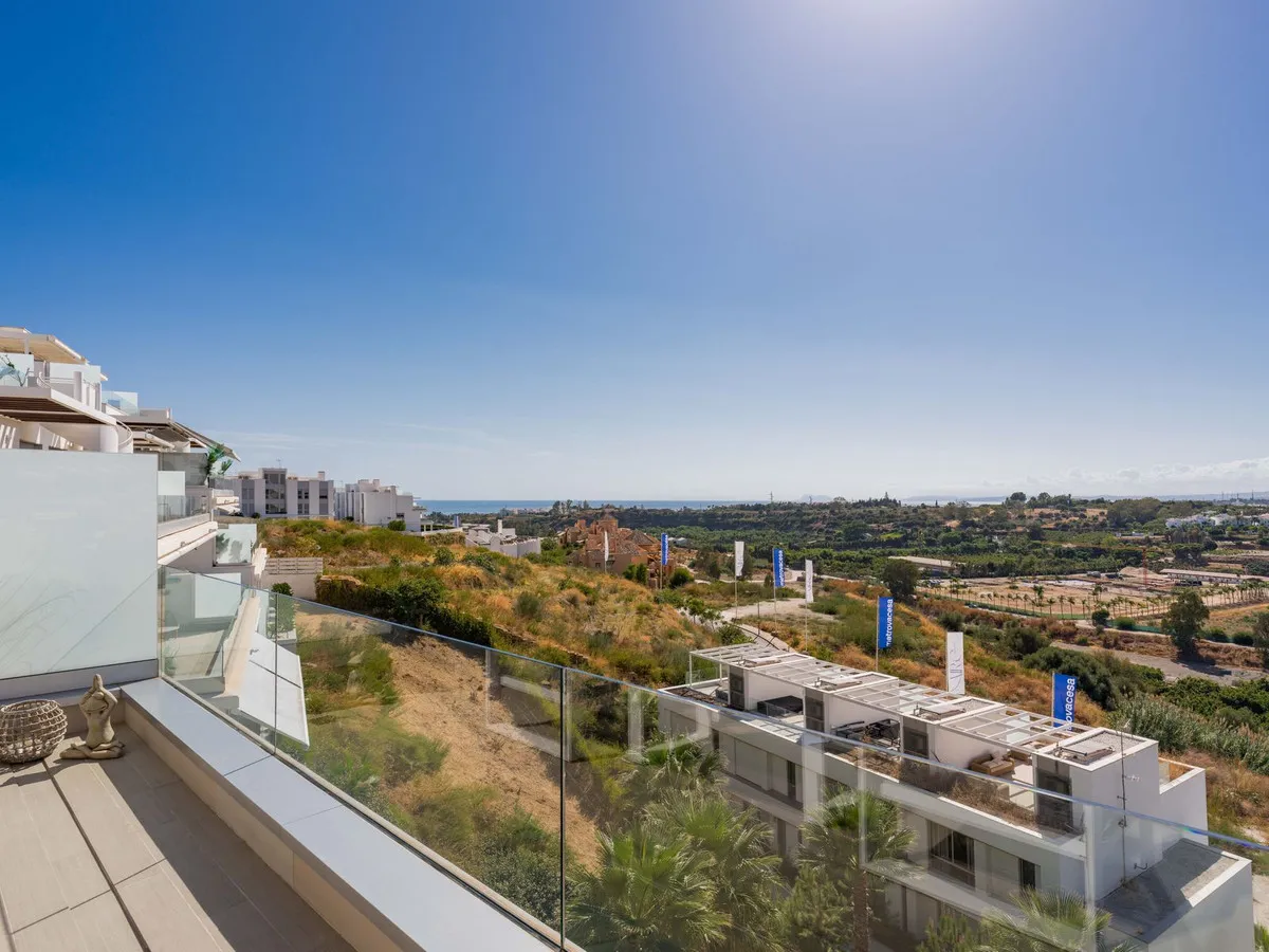 e894d9a6-82f0-417e-9573-48f1e7c87644